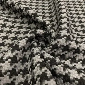 Gri Kazayağı Desenli Poliviskon Şanel Kumaş 144