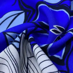 Mavi Çiçek Desenli Pamuk Viskon Kumaş 460