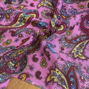Pembe Şal Desenli Tülbent Kumaş 50
