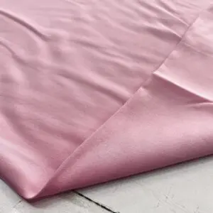 Pembe Düz Pamuk Viskon Kumaş 18