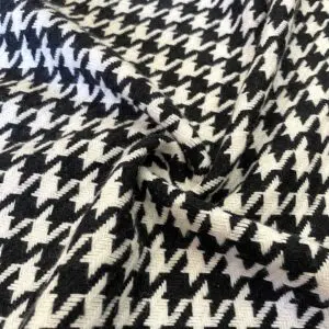 Siyah Beyaz Kazayağı Desenli Şanel Kumaş 105