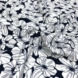 Zambak Desenli Saten Kumaş 77