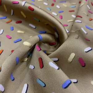 Bej Üzerine Rengarenk Saten Kumaş 127