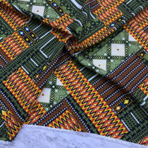 Bej Minik Çiçekli Pamuk Viskon Kumaş 553