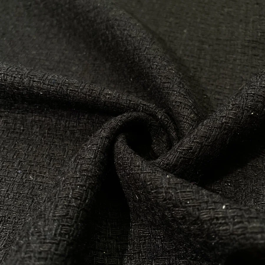 Siyah Dokulu Şanel Kumaş 183 Siyah Dokulu Şanel Kumaş 183