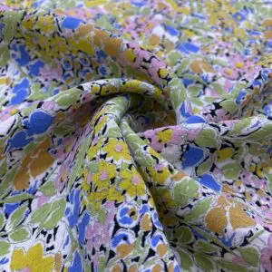 Bej Desenli Maroken Krep Kumaş 100