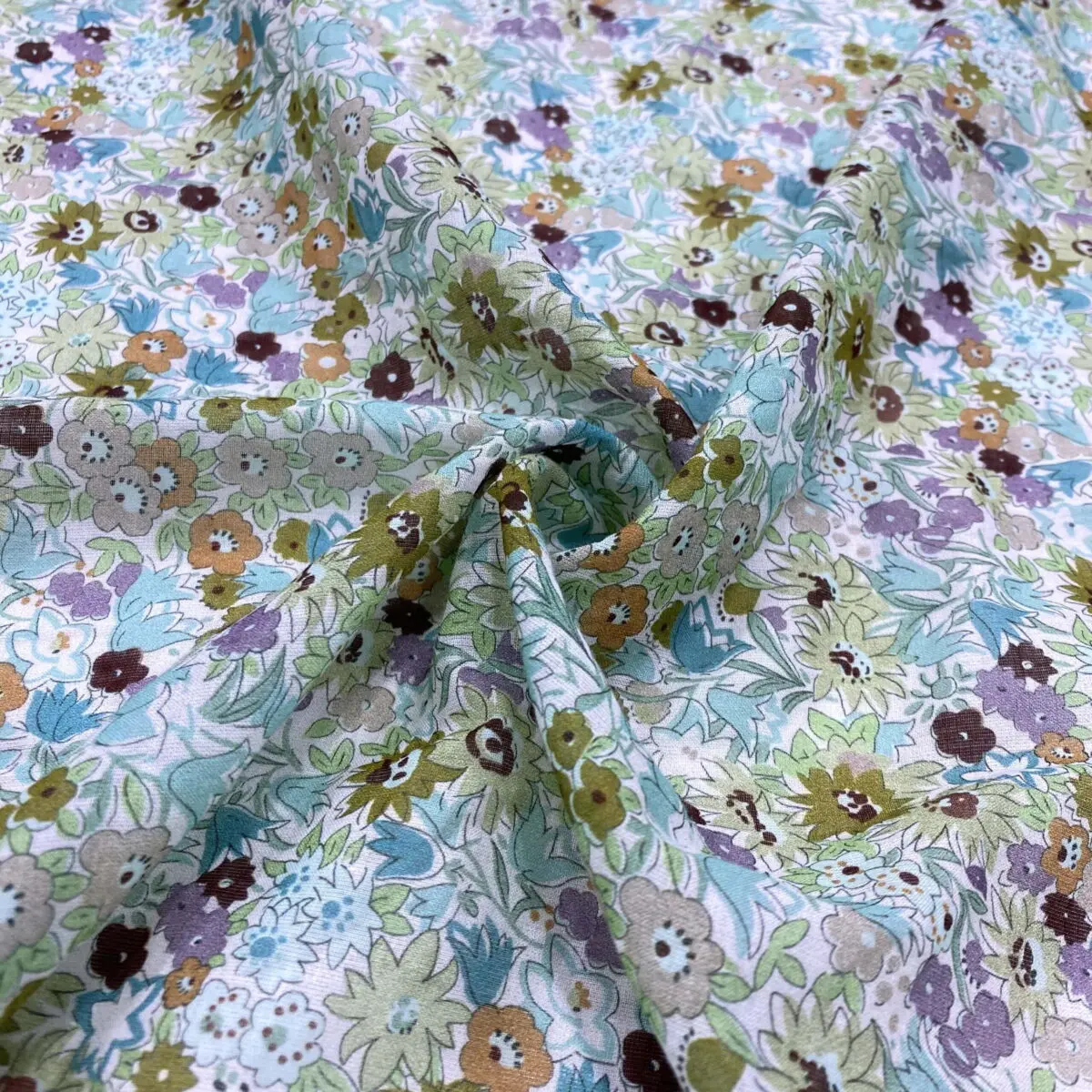 Soft Çıtır Desenli İpek Vual Kumaş 137