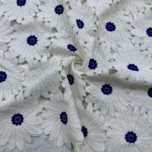 Mavi Papatya Desenli Dantel Kumaş 51