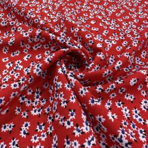 Kırmızı Tabanlı Çiçek Desenli Pamuk Viskon Kumaş