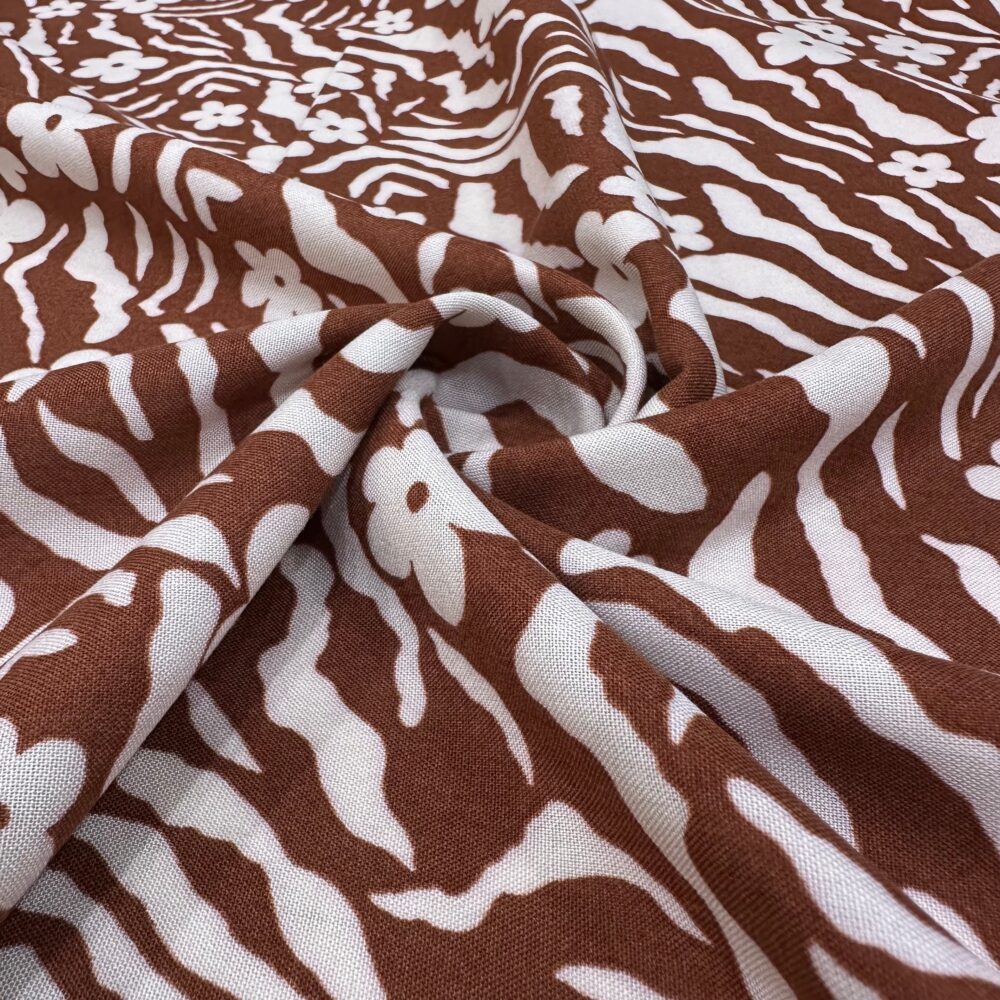 Kahverengi Desenli Viskon Kahverengi Desenli Viskon