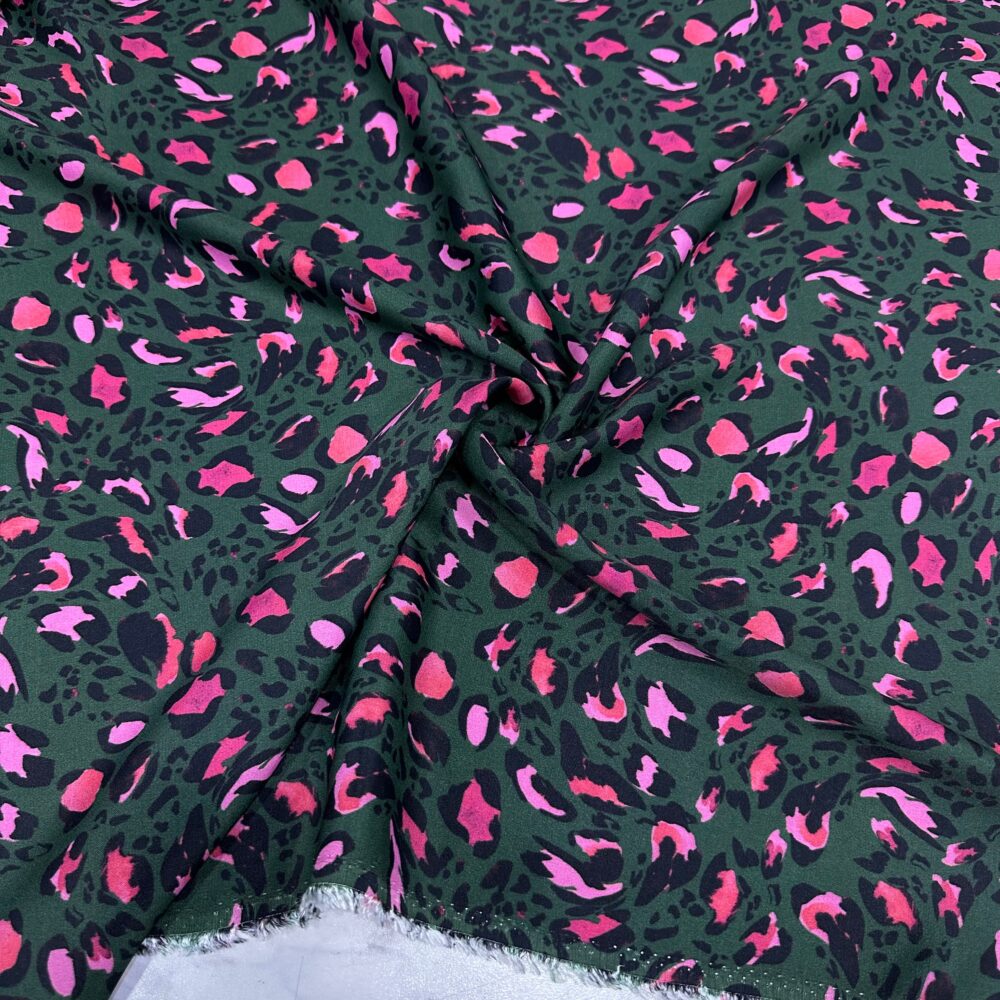 Leopar Desen Pamuk Saten Kumaş