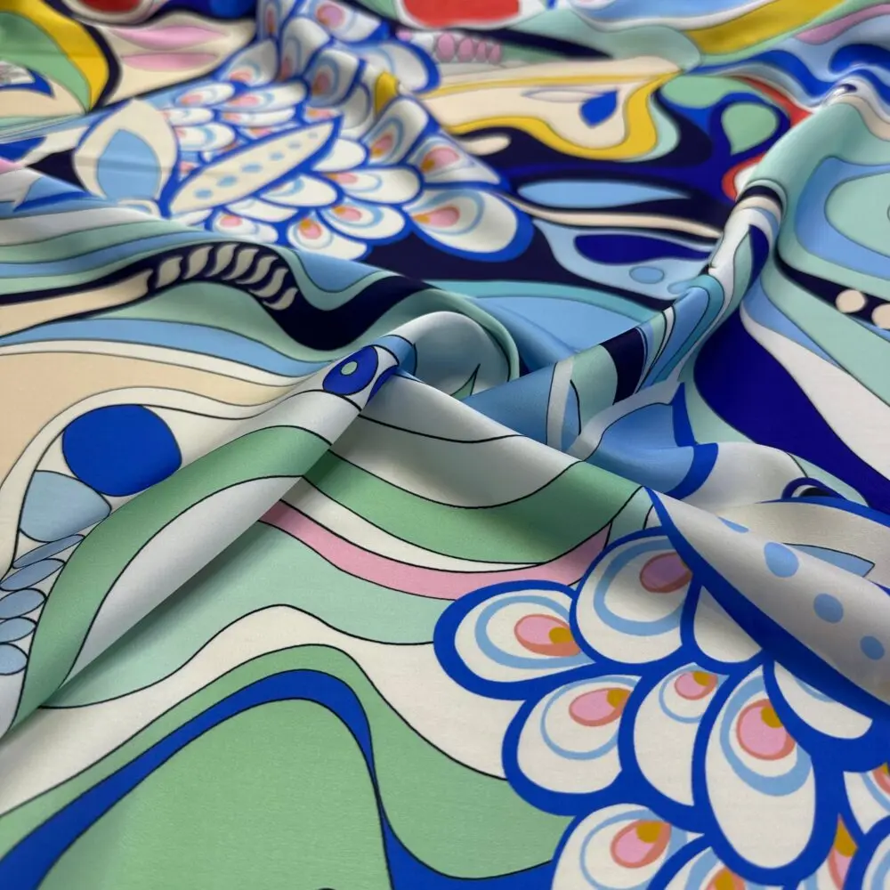 Retro Desen Özel Tasarım Saten Kumaş