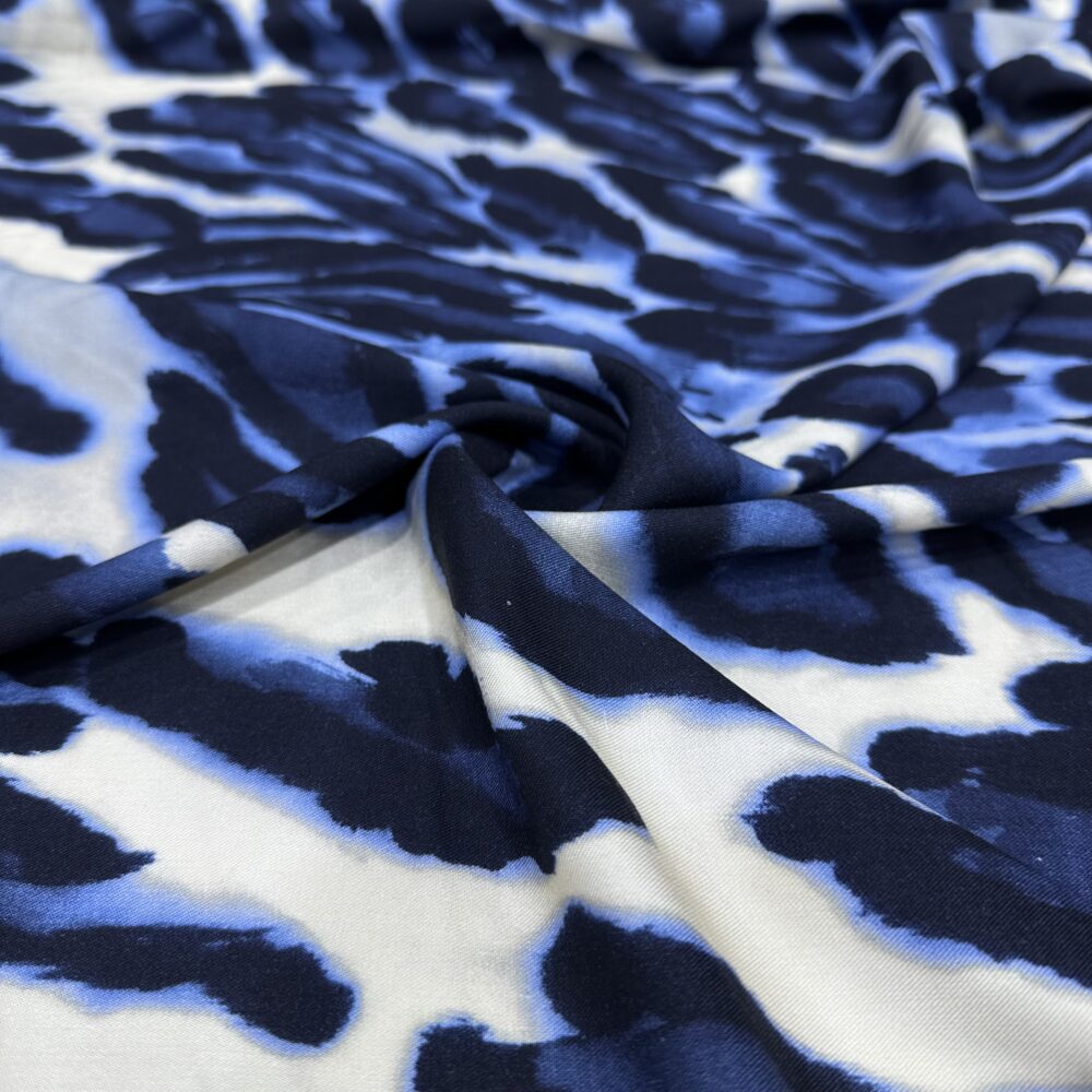 Mavi Leopar Desen Viskon Kumaş