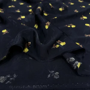 Siyah Çiçek Desenli Jakar Kumaş