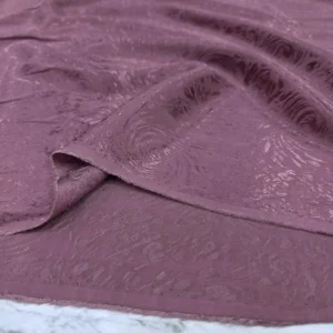 Gül Kurusu Desenli Jakar Kumaş