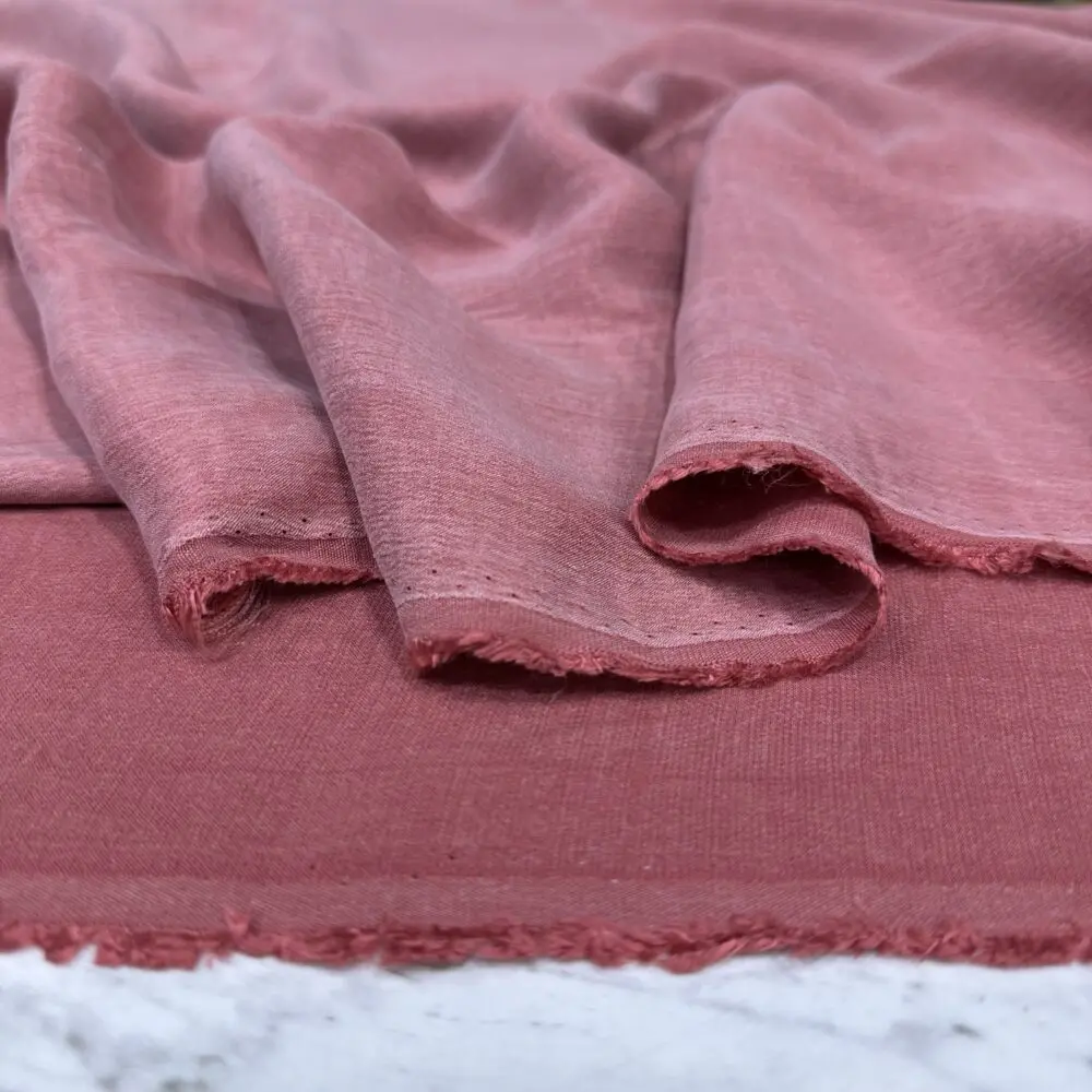 Pembe Desenli İpek Cupra Kumaş Pembe Desenli İpek Cupra Kumaş